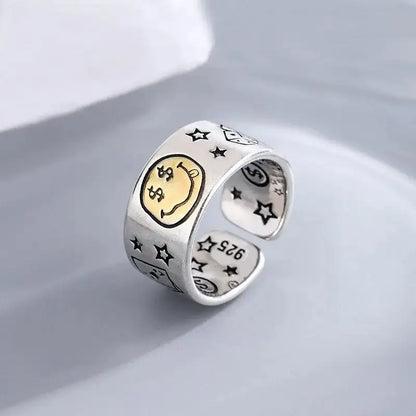 Personality Smile Face Poker Finger Ring