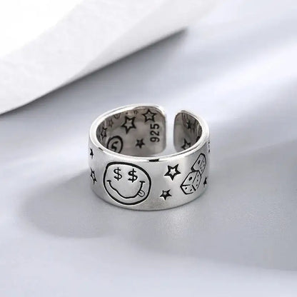 Personality Smile Face Poker Finger Ring